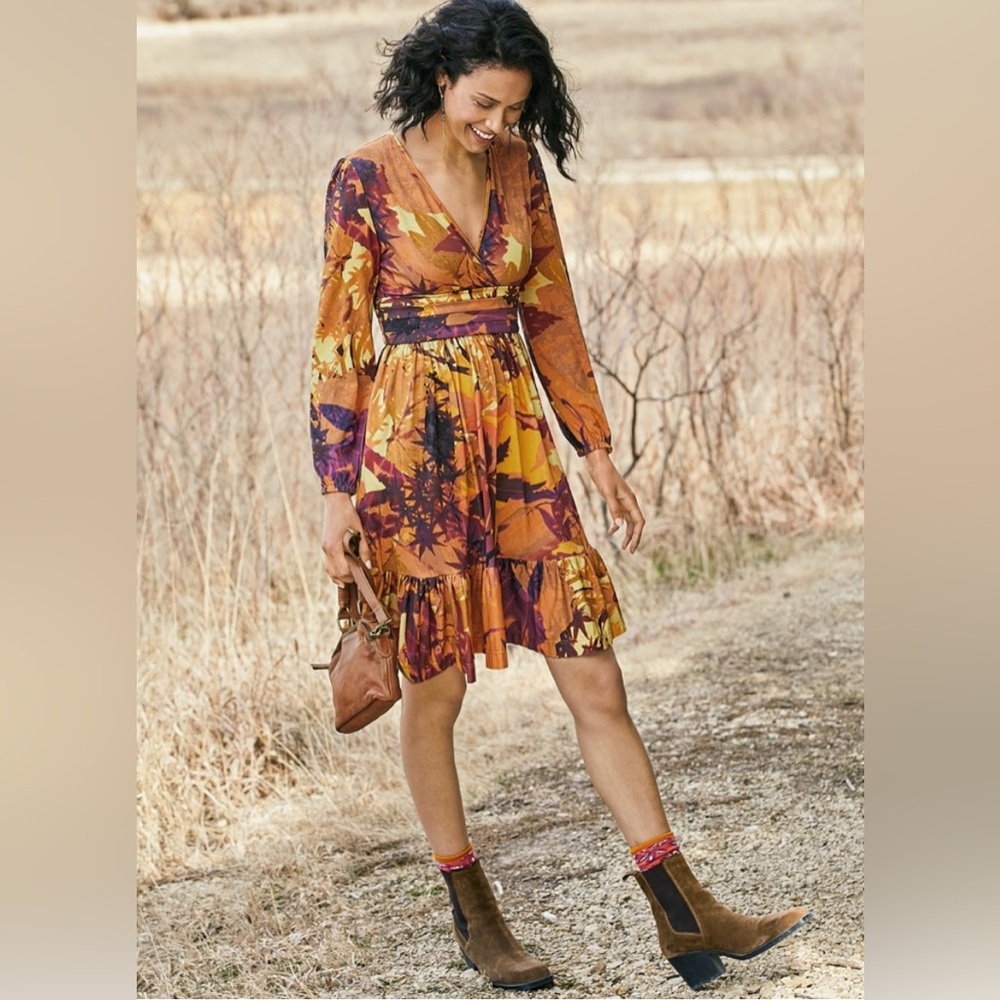 Peruvian Connection Falling Leaves Print V-Neck Midi Dress